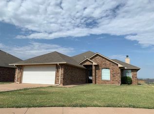 2001 SW 46th St, Lawton, OK 73505