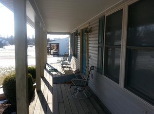 60 Douglas Ln, Georgetown, OH 45121