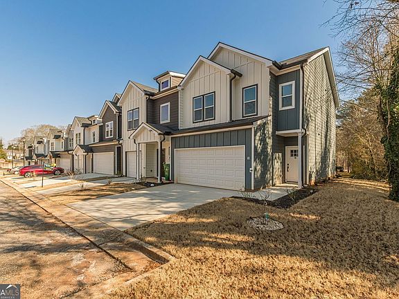 2nd image of 4011 Redan Rd Unit 10