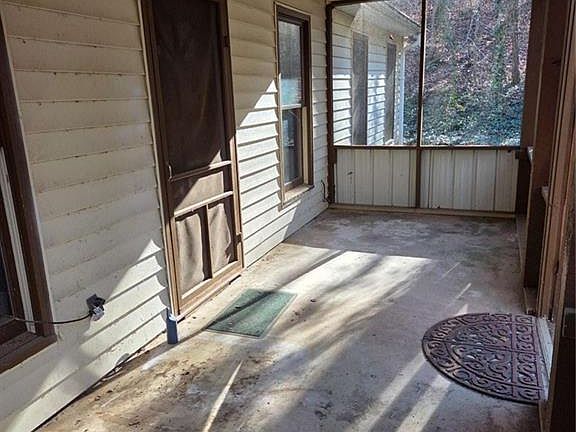 3rd image of 408 Apple Ridge 1