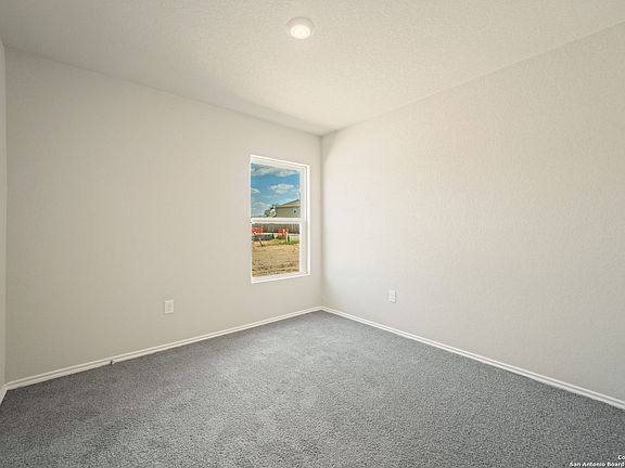 3rd image of 20803 Maple Grove