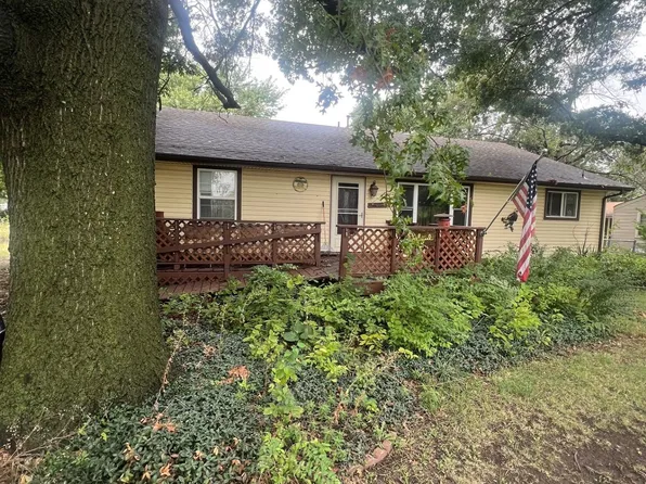 2343 S Crest St, Wichita, KS 67207