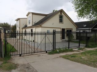 911 Wooding St, Houston, TX 77011