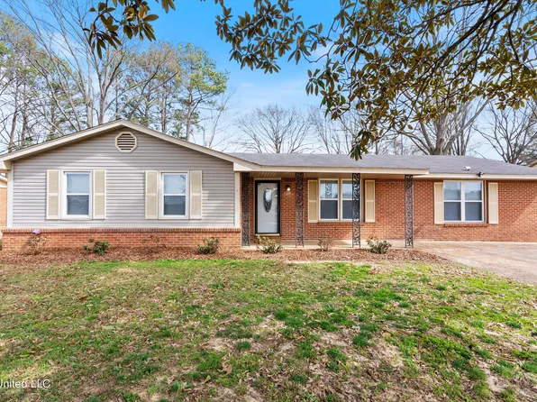 119 Lively St, Senatobia, MS 38668