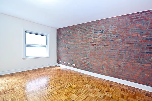 Rented by R New York | media 27