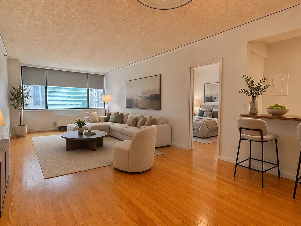 45 River Dr S #803