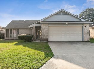 8137 Bitternut Ct, Port Arthur, TX 77642