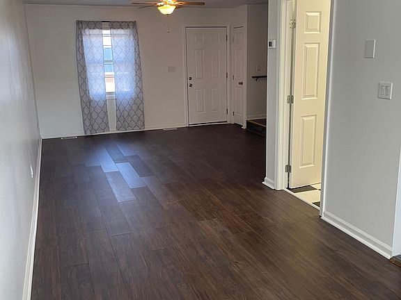 3rd image of 508 Minton Dr APT 4