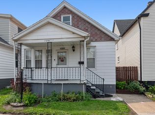 12091 Moran St, Hamtramck, MI 48212