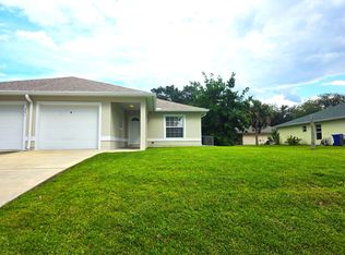 351 Del Monte Rd APT B, Sebastian, FL 32958
