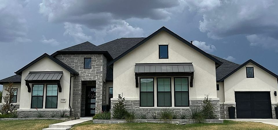 1st image of 11508 Hickory Falls Dr