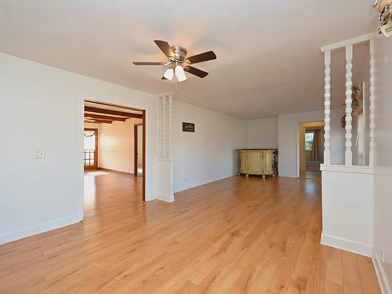 939 Sunset Dr #A — Photo 3