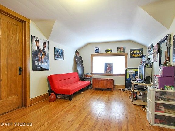 5th image of 6251 N Natoma Ave