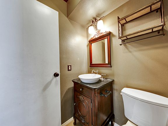 5th image of 3856 Groton St Unit 2