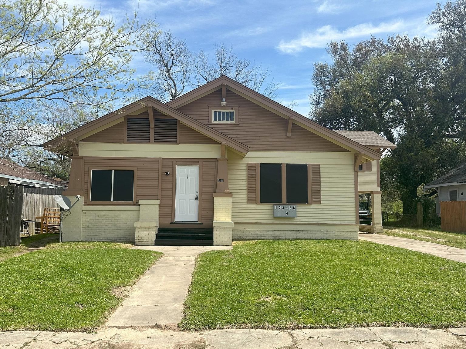 2325 Victoria St 2 Beaumont TX 77701 Zillow