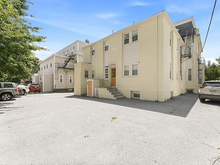 186 Waterman St #19 — Photo 13