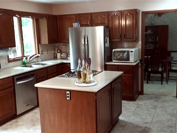 4th image of 9682 Forge Dr