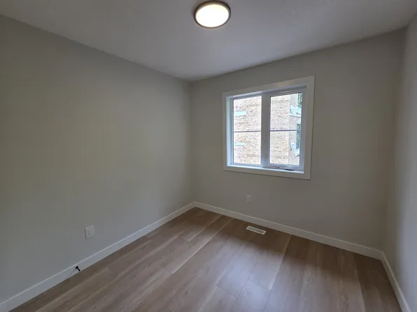 6203 109a St NW, Edmonton, AB