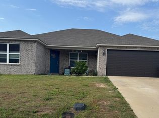 1060 Okeefe Ave, Conway, AR 72032