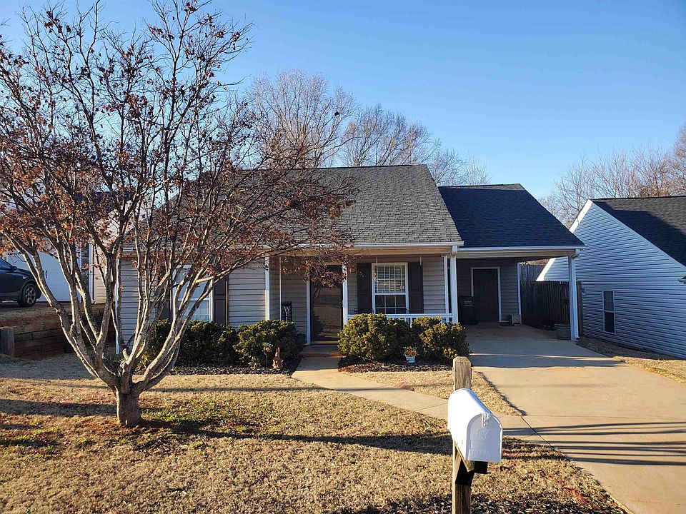 1st image of 909 E Emerald Springs Dr