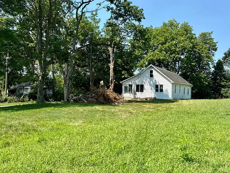 9219 N 100 W — Photo 5