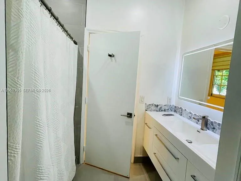 790 SW 107th Ave #301 — Photo 15