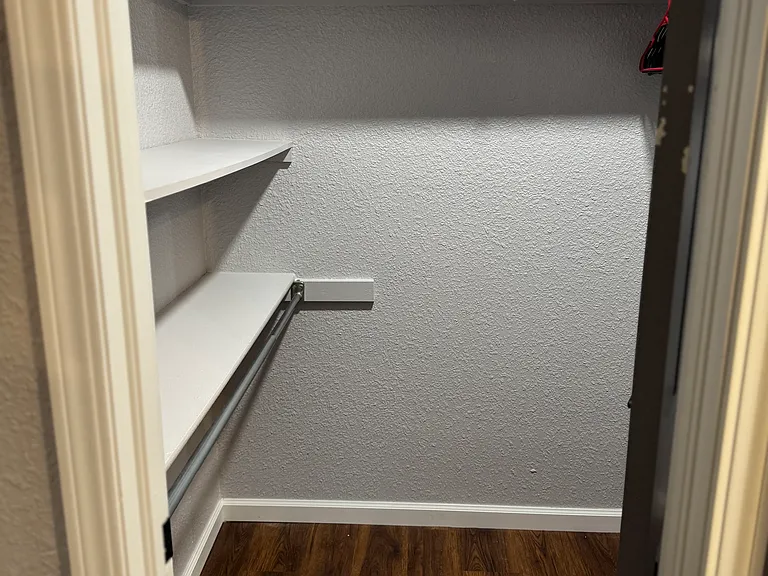 4768 Hemlock Cir — Photo 24