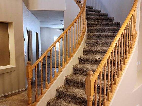 3rd image of 2412 W Sagebrush Dr