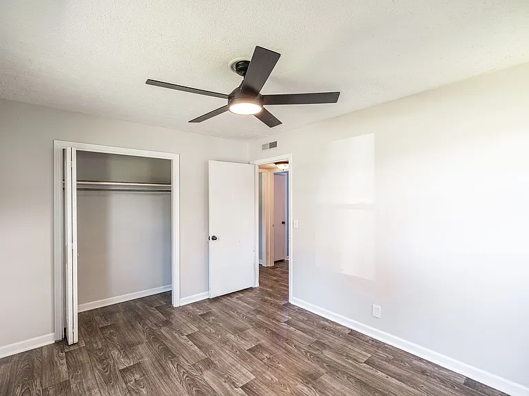 127A Susan Dr #127-B — Photo 14