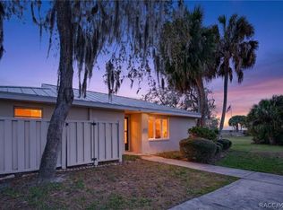 1277 N Osprey Point, Crystal River, FL 34429