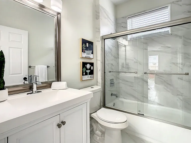 7302 Alvina St — Photo 12