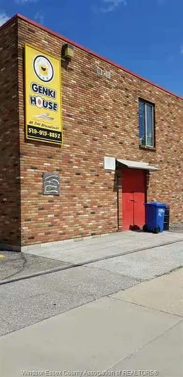 Studio, $129,000 — Photo 1