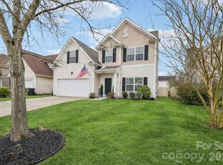 16343 Hayfield Rd, Charlotte, NC 28213