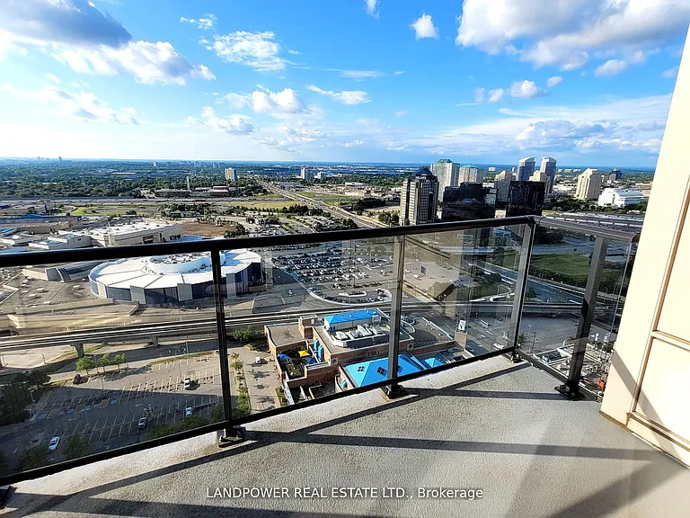 25 Town Centre Ct #UPH07 — Photo 15