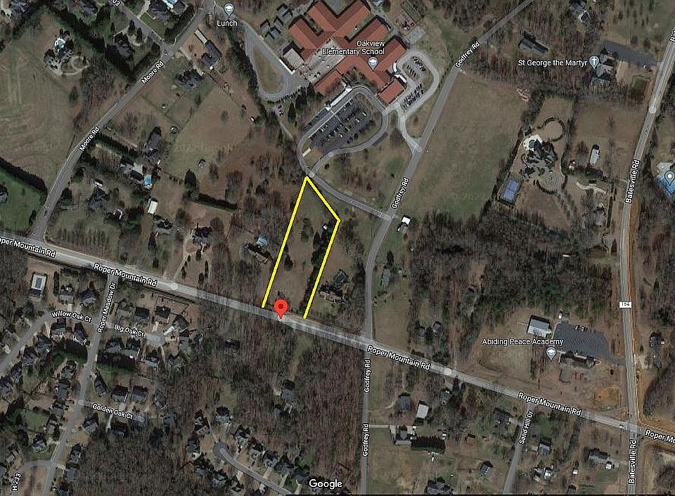 2nd image of 2421 Roper Mountain Rd