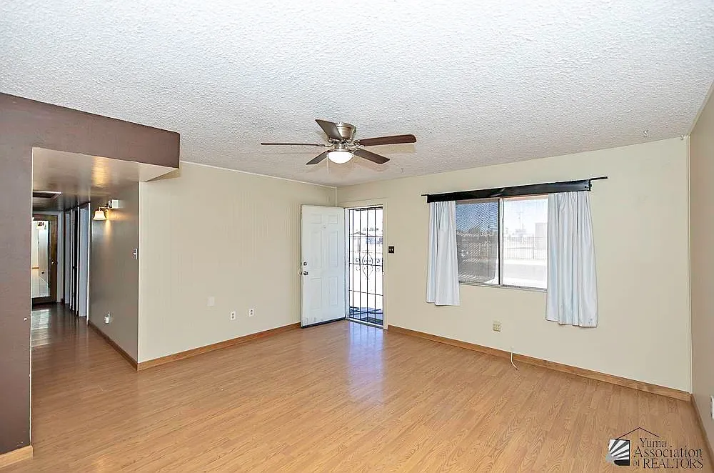 4 bed, 2.0 bath, 1443 sqft, $1,450 — Photo 2