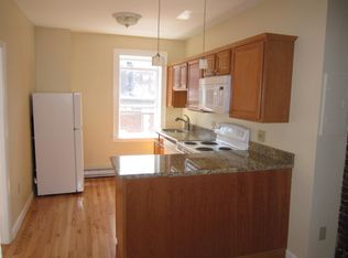186 Endicott St #5, Boston, MA 02113