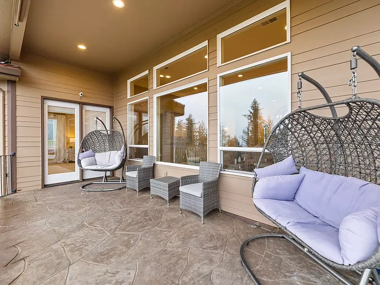 1587 SW Walters Loop — Photo 41