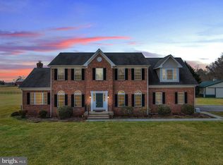 18200 Bucklodge Rd, Boyds, MD 20841