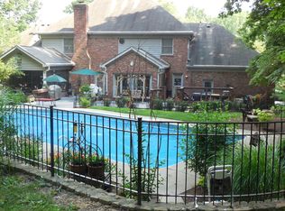 14603 Woodlake Trce, Louisville, KY 40245