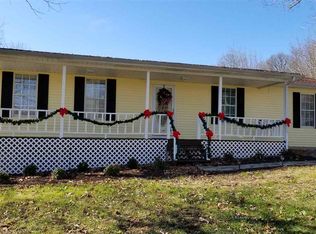 111 Smith Hill Dr, Morgantown, KY 42261