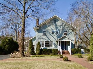 780 Rosewood Ave, Winnetka, IL 60093