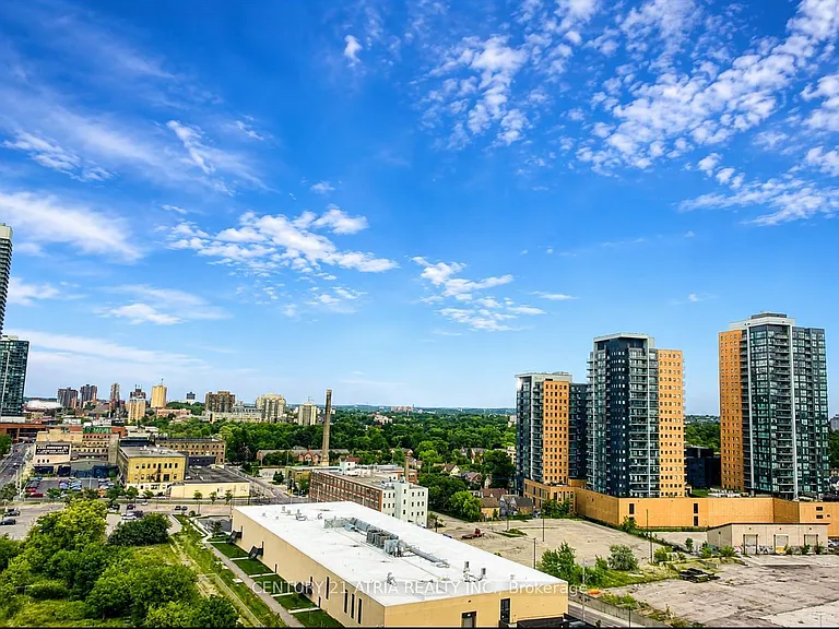 25 Wellington St S #1101 — Photo 12