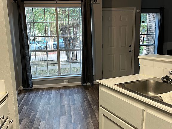 5th image of 12380 Sandpiper Dr APT 203