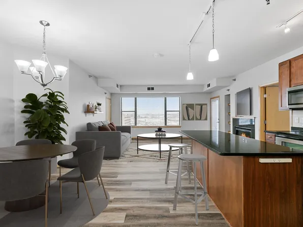 1155 Ford Rd APT 512, Saint Louis Park, MN 55426