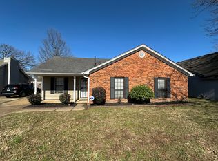 6402 Valleydale Dr, Memphis, TN 38141