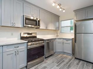 356 Keswick Dr, Piscataway, NJ 08854