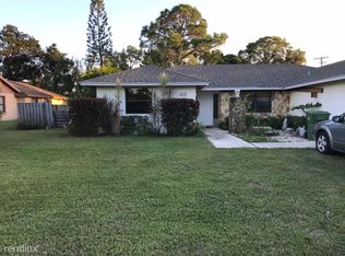 12142 Old Country Rd S, Wellington, FL 33414