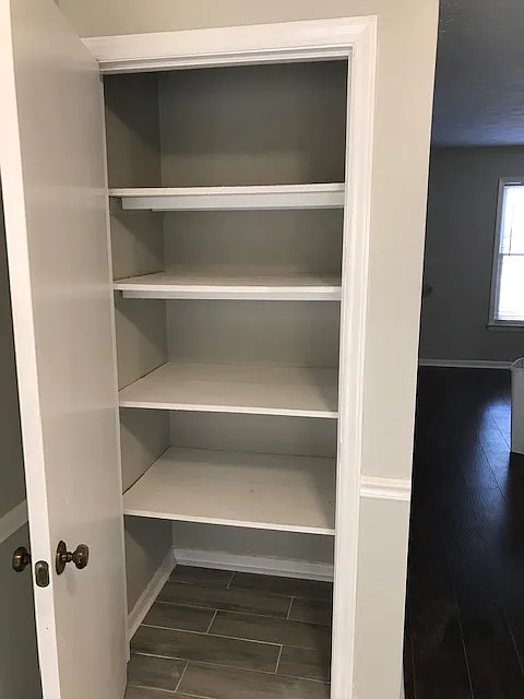2 bed, 1.5 bath, 1100 sqft, $950 — Photo 4