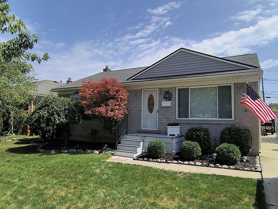 1st image of 24252 Johnston Ave